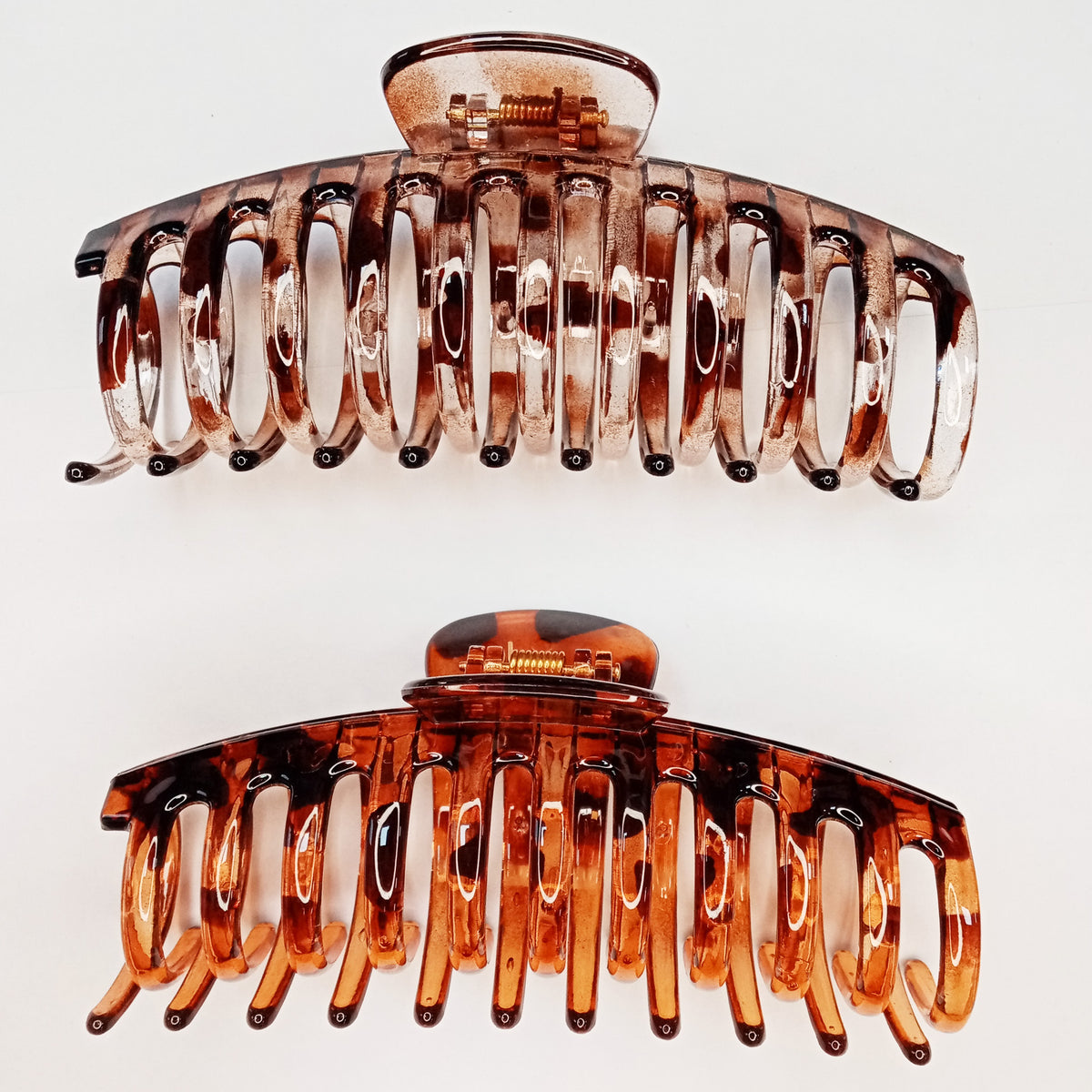 Jumbo 5.5" Leopard Tortoiseshell Hair Claw Clips for Thick Hair - Extra Large Non-Slip Animal Print Jaw Clips (2-Piece Set - Amber Leopard & Smoky Brown Tortoise)