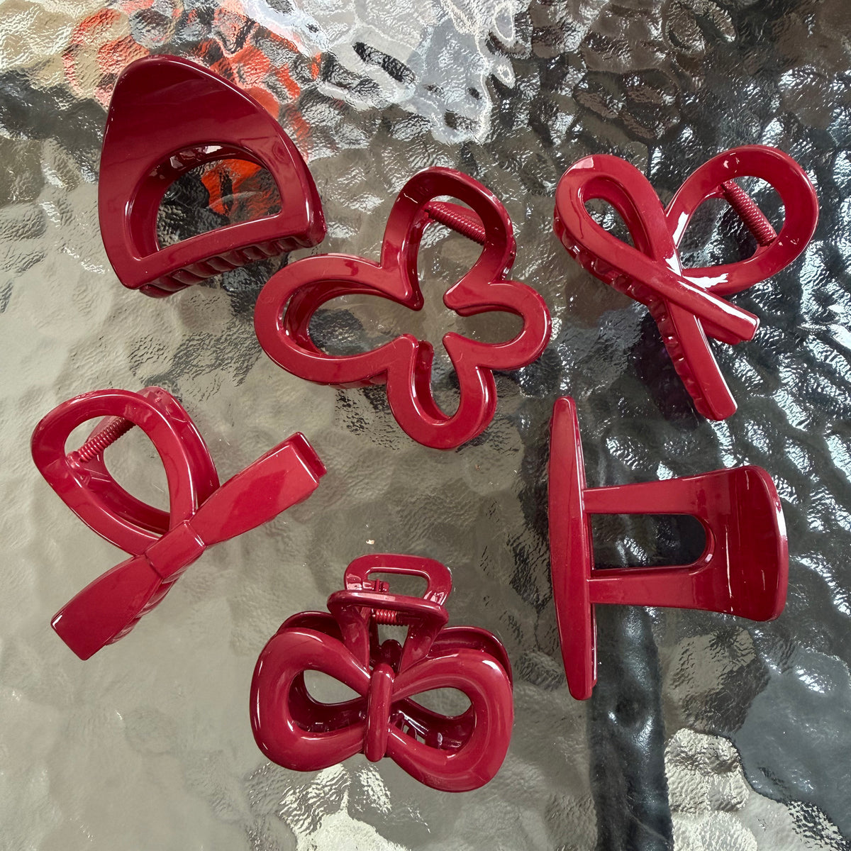 Glossy Fashion Red Hair Claw Clips - 6-Piece Cute Assorted Shapes Set for Women & Girls (Bow, Flower, Half-Moon & Crossover Clamps)